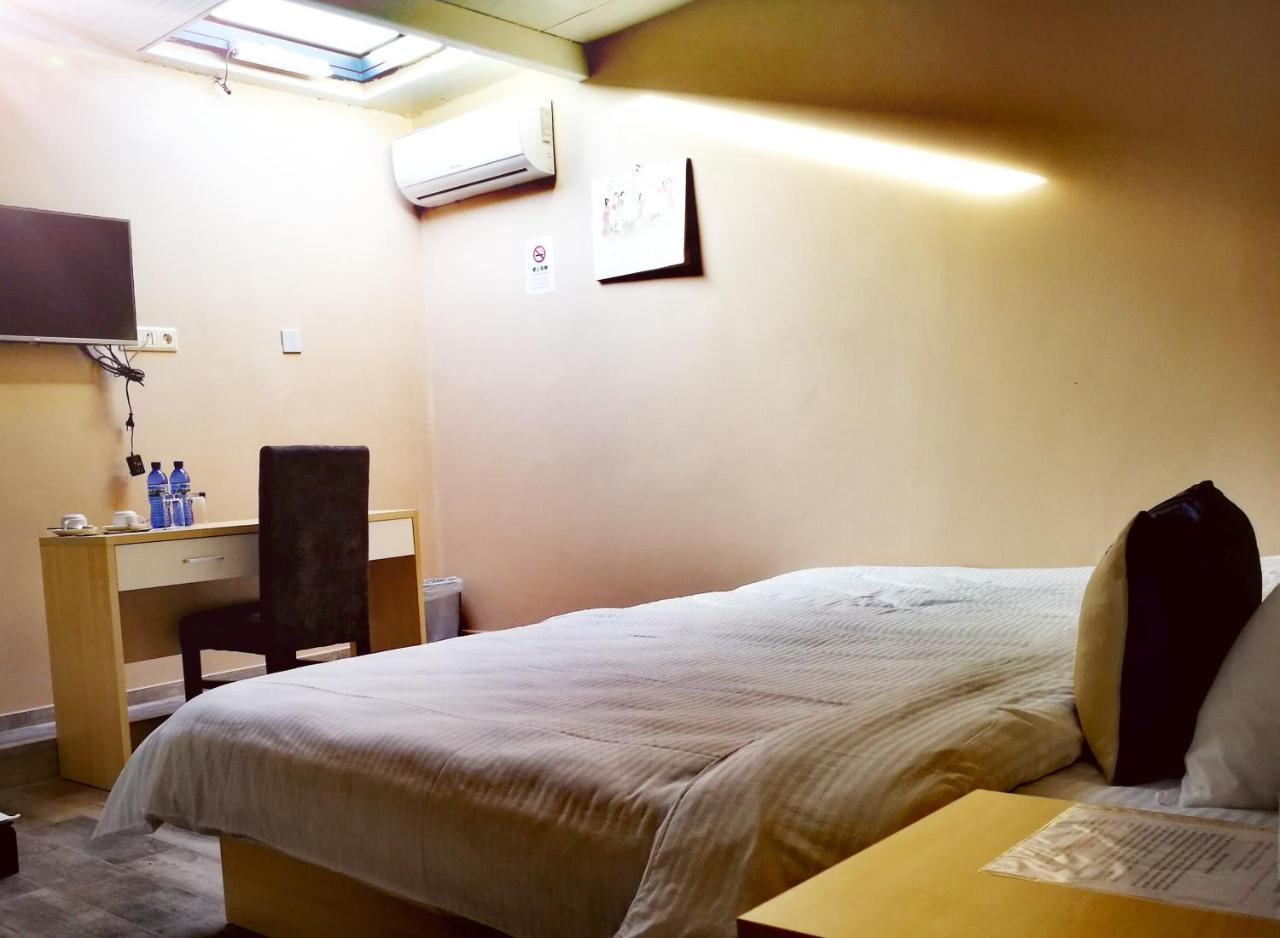 Top Boutique Hotel（首席精品酒店） Τυφλίδα Εξωτερικό φωτογραφία
